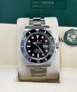 Rolex Submariner Date 40mm ‘Black’ Dial